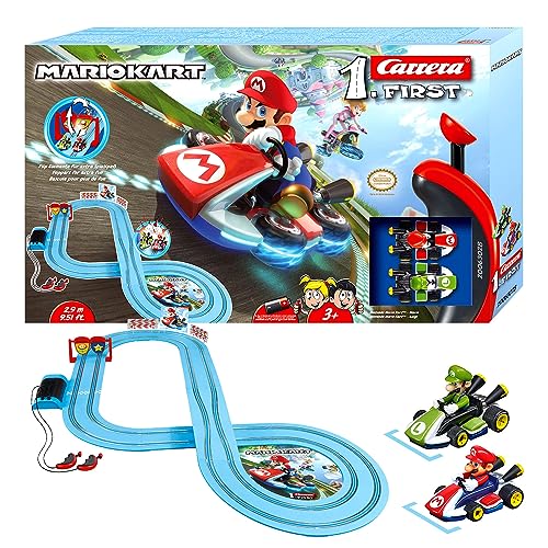 Carrera First Mario Kart™ Rennbahn | Super Mario™ vs. Luigi | Flip-Elemente | 2,9m Rennbahn | ab 3 Jahren | Batteriebetrieben